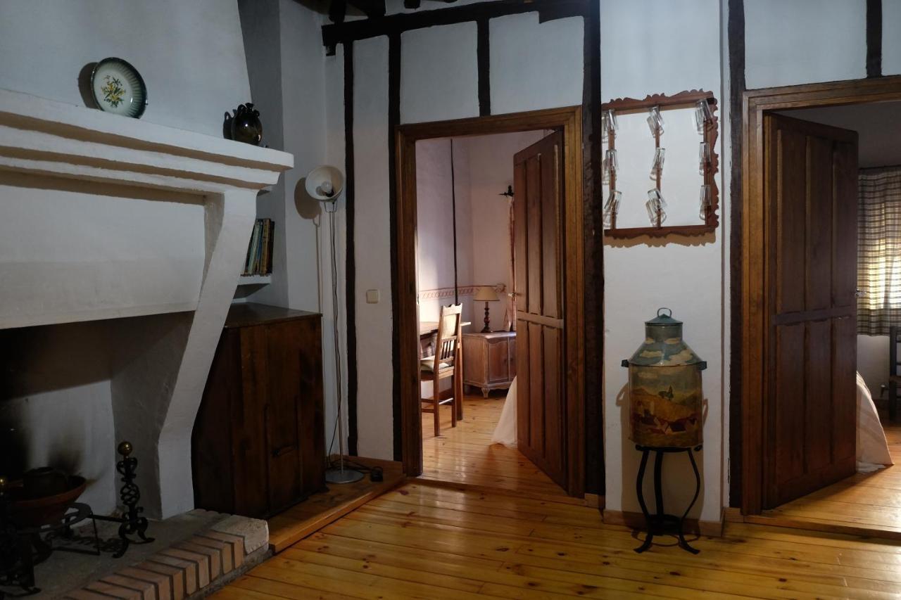 La Casa De Isabela Villa Arenas de San Pedro Buitenkant foto
